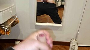 ano maschile e cazzo in primo piano gioca sulla sedia trasparente with huge cock and big ass