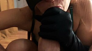 Christmas tree becomes woman sucking me off on New Year's Eve 🎄🍆