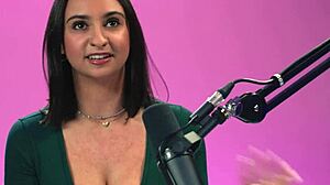 Hailey Rose with huge natural tits masturbates solo in close-up. she fingers her pussy to orgasm in this full casting scene