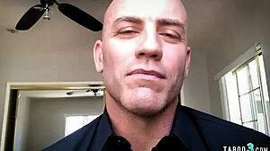 i love trying submissive pissplay and fingering my pussy on webcam as haley reed