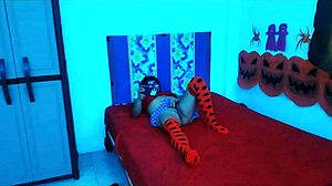 UNA HISTORIA DE TERROR Mexican Babe In Costume Sucks Huge Cock And Gets Fucked Hard!