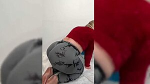 Stepmom milf intensely cleans house bouncing her huge ass in tight yoga pants