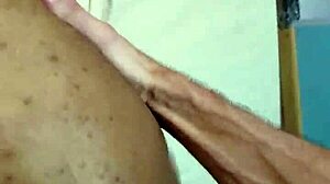 当绿帽离开我进来时，我感到兴奋，在WhatsApp上美味地实现夫妻出轨幻想 21 97284-4237