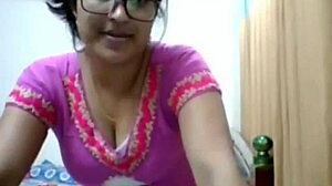 Pakistani Girl Strips Clothes Ripped In Webcam Masturbation With Boyfriend For Fun In Indian Fetish