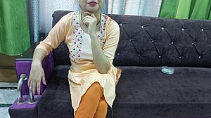 Indian couple has first-time romantic sex with boyfriend convincing girlfriend in Hindi