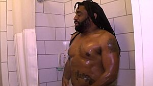 Lisa Rivera Delivers Sloppy Deepthroat in Hotel Room