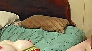 licking and sucking leads to cumshot right in her mouth with dirty talk