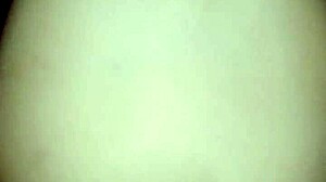 me follo a mi novia mientras mi suegra esta en el comedor con sexy moves