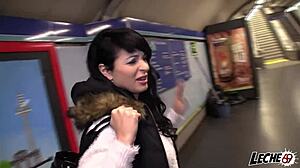 I'm spendin a day with pornostar amandax her big tetonas and hairy coño peludo uh yeah