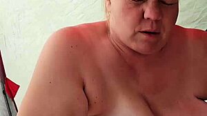 I creampied her sneakily in the tent