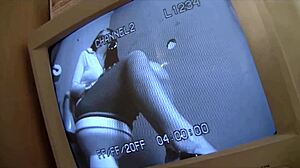 chicks masturbate on toilet sucking deepthroat gloryhole cocks