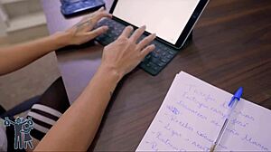 Boss diverts horny secretary lady milf frotinha for furry pussy pounding handjob