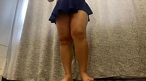 Stepmom's wet pussy throbs horny during intense workout