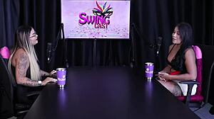 penélope thought porn was easy but fingers pussy daily on sheer red cam!