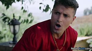 Big Booty Blonde Slimthick Vic Seduces Trainer With Natural Big Boobs And Butt Jay Romero