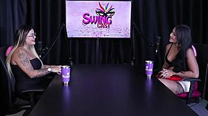 penélope thought porn was easy but fingers pussy daily on sheer red cam!