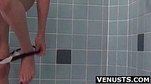 venus luxx jerks huge cock in steamy shower solo cumshot 💦🍆😈