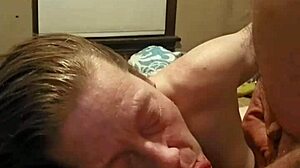 i love suckin lickin n fuckin her wet