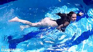 Latex-Clad Jessica Bunny Dives Underwater in Pool