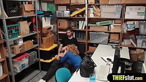 女警粗暴幹小偷爽到尖叫