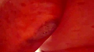 i love suckin lickin n fuckin her wet