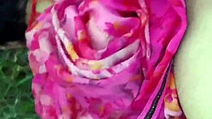 印度辣嫂户外猛干田野情郎