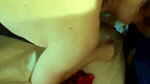 白人骚货缎面内衣高跟舔肛狂干