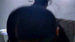 comendo a médica safada com buceta raspada e peitos enormes