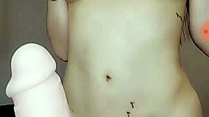 Sexy Webcam Babe Teases Her Hot Curves Live