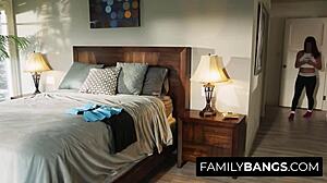 mature milf elexis monroe teaches tiny stepdaughter leah gotti