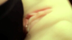 Flushing lube deep into her shaved big pussy feels so slick 💦😈