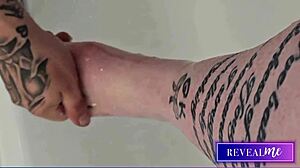 wanna taste these sexy milf soles and suck her kinky toes in shower