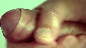 She fingers her wet pussy up close in solo tease