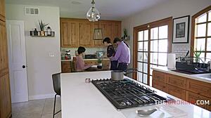 Holy shit, man casually fucks ignoring freeuse teen 18+ no reaction!