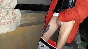 i caught step-aunt fingering hairy pussy till she cums