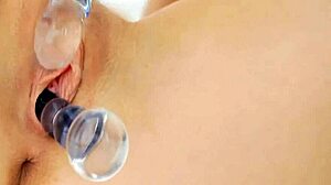 Toy that teen 18+ wet pussy till she squirts everywhere?