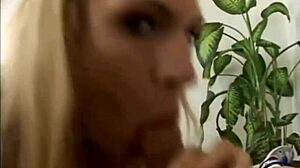 Naughty teen Skylar Banx loves cock sucking thrills