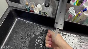 Stepsister begs for hot cum facial while house is empty today