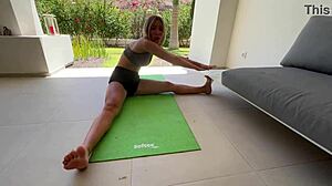 yoga teacher's shaved pussy lips tease my cock in outdoor fantasy fuck