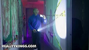 Risky corners anna claire clouds and sisi rose for halloween ffm couch threesome.