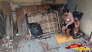 Gordinha Gives Ass to Brother-in-Law in Abandoned House!