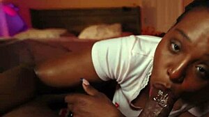 Curvy Bubble Butt Babe Bounces Back on Dick to Squirting Creampie